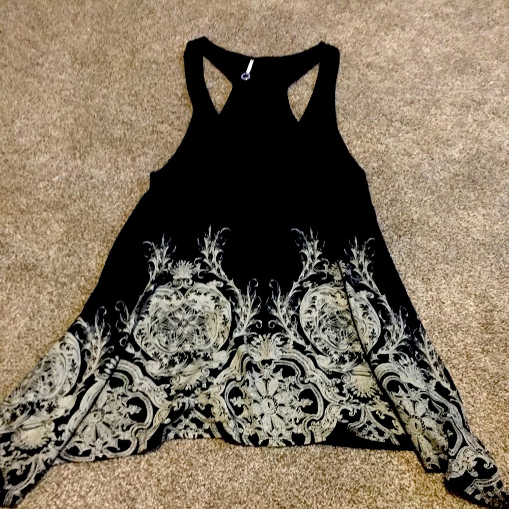 Robin K. Size medium